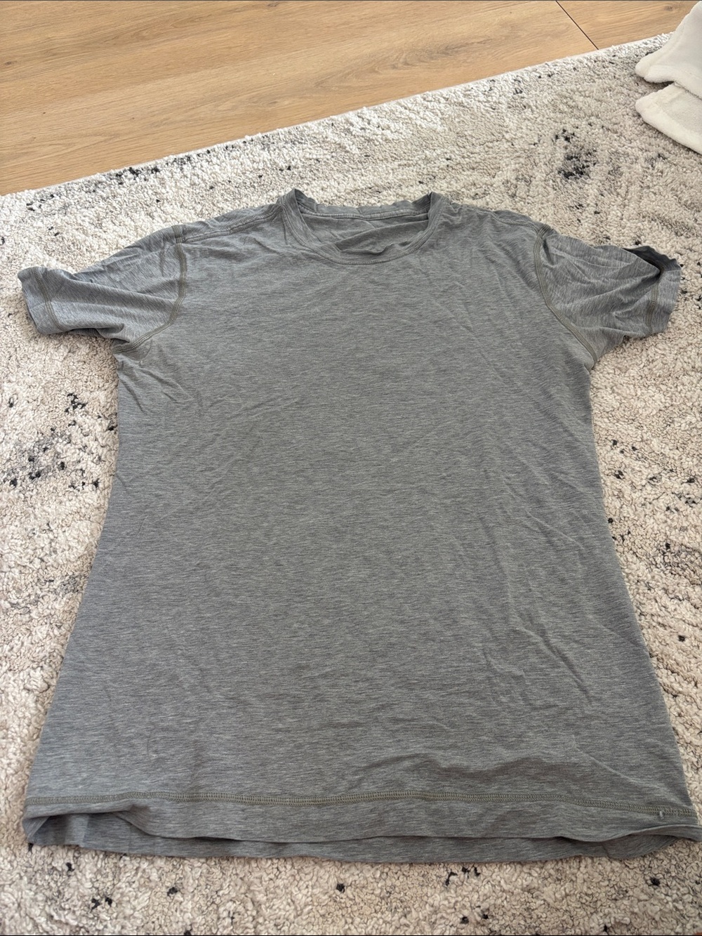 men’s lululemon shirt